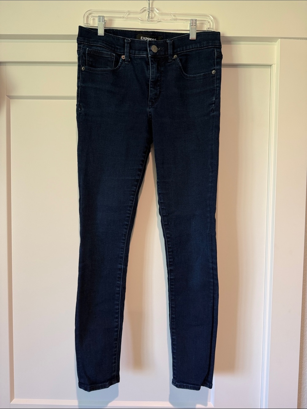 Express Women’s Dark Indigo Skinny Jeans 6L